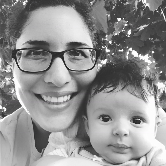 Meet your Posher, Michelle - Picture 1 of 1